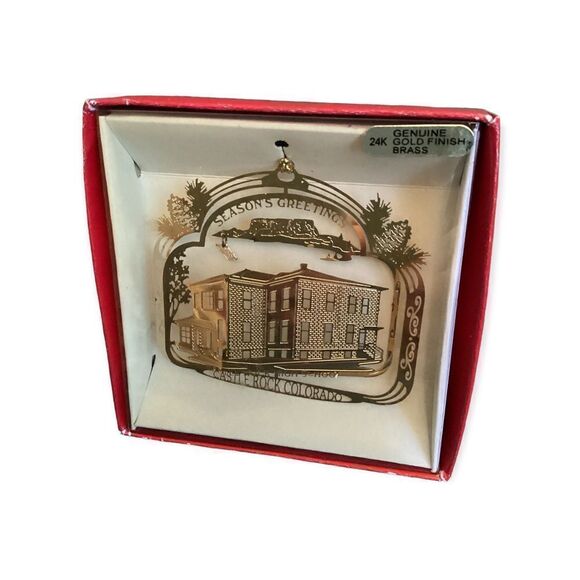 2001 Nation’s Treasures Castle Rock Colorado Christmas Ornament - Picture 1 of 7
